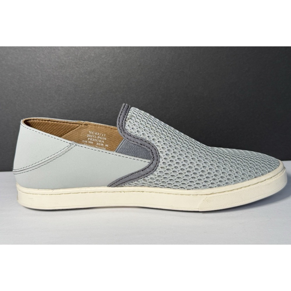 OluKai Women's Pehuea Slip On Convertible Loafer/Shoe Sz 6 Lt Blue/Gray Mesh EUC - Picture 2 of 11